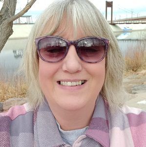 Meet your Posher, Jen